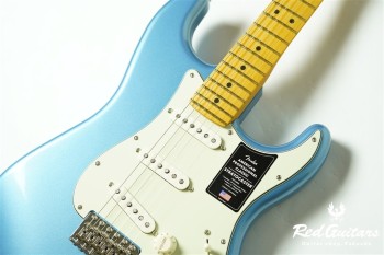 American Professional Classic Stratocaster - Faded Lake Placid Blue